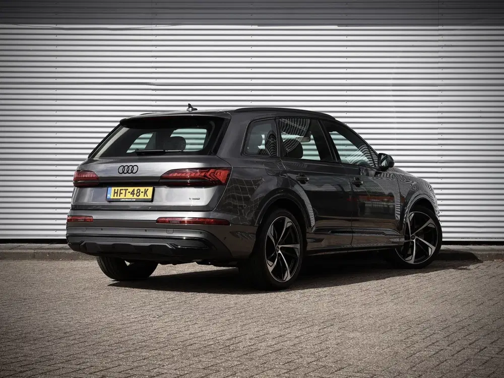 Audi Q7 55 TFSI e Quattro uit 2020, foto 4