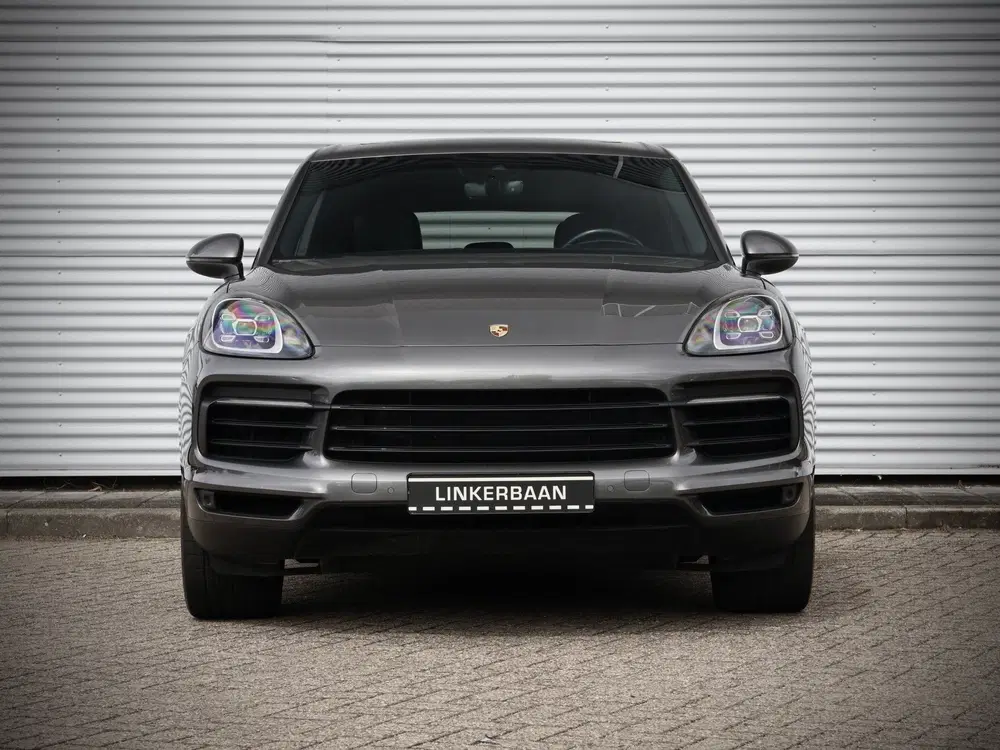 Porsche Cayenne 3.0 E-Hybrid uit 2020, foto 12
