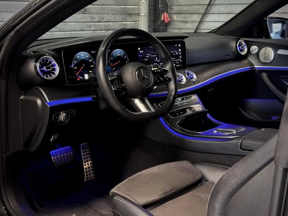 Mercedes-Benz E-Klasse Coupé 200 Coupé uit 2021, foto 5