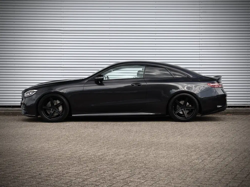 Mercedes-Benz E-Klasse Coupé 200 Coupé uit 2021, foto 9