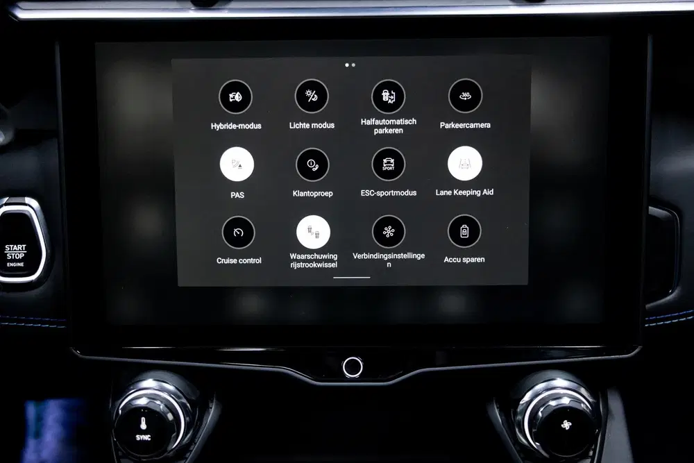 Lynk & Co 01 1.5TD 261pk PHEV 360 CAM uit 2023, foto 9