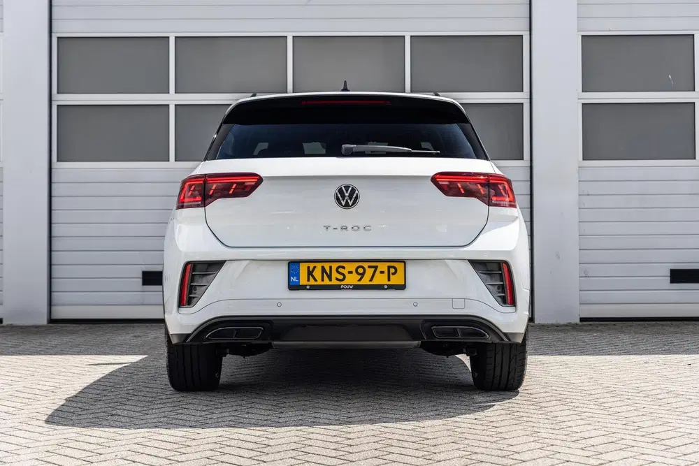 Volkswagen T-Roc 1.5 TSI 150pk DSG R-Line uit 2023, foto 10