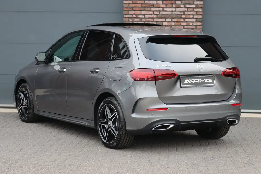 Mercedes-Benz B-Klasse 250 e AMG Line uit 2025, foto 5