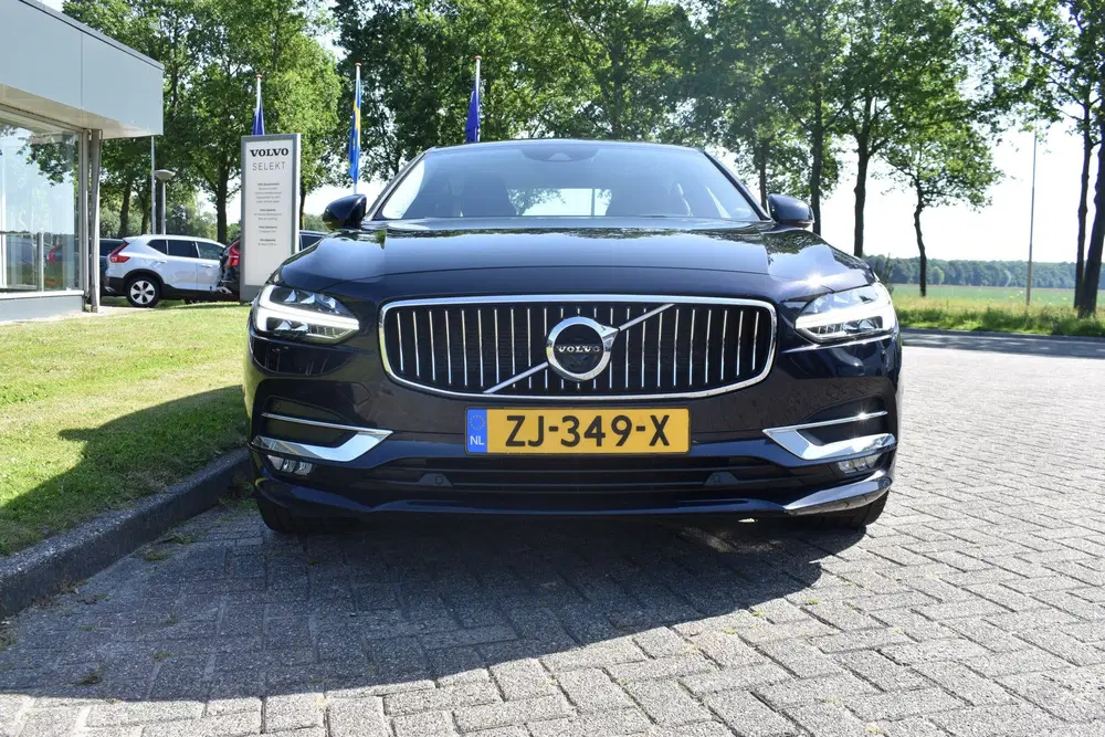 Volvo S90 T4 190PK Inscription Luxury uit 2019, foto 3