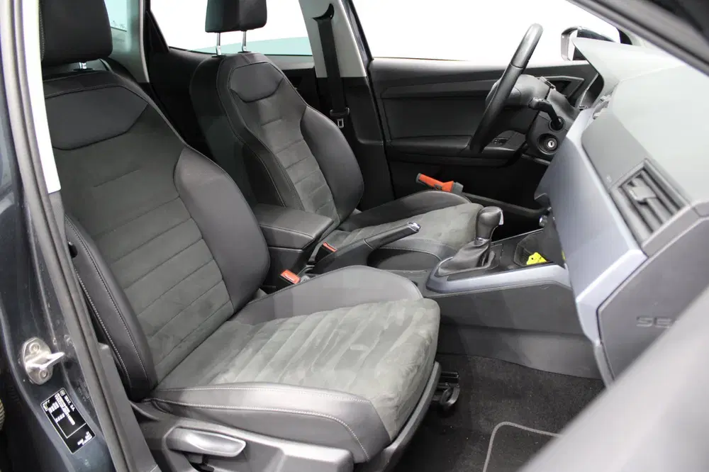 SEAT Arona 1.0 TSI Xcellence Business Intense uit 2019, foto 7