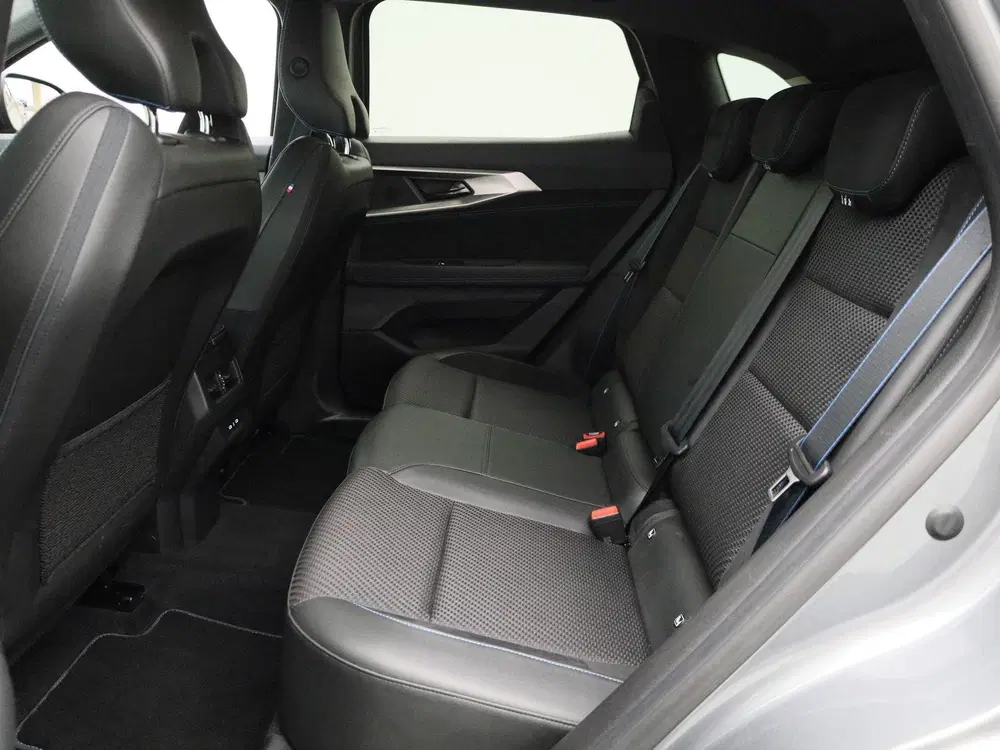 Renault Austral 1.2 E-Tech full hybrid 200Pk techno esprit uit 2025, foto 11