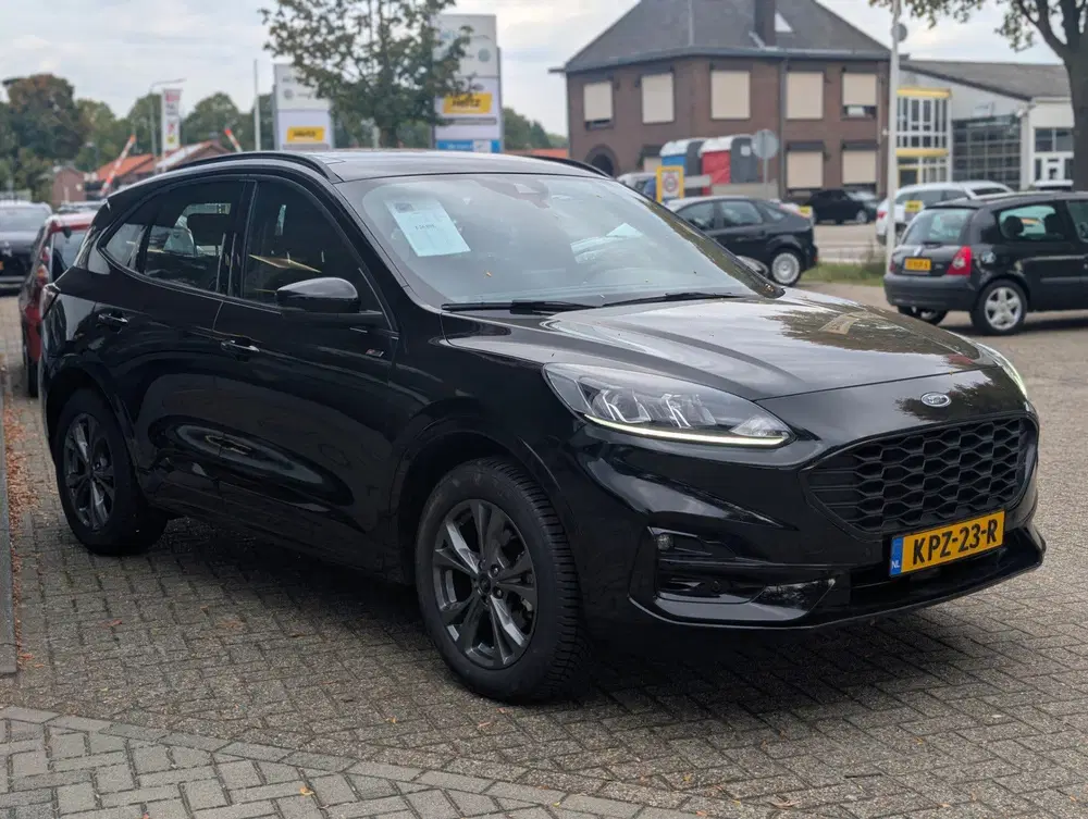 Ford Kuga 2.5 PHEV ST-Line uit 2022, foto 4