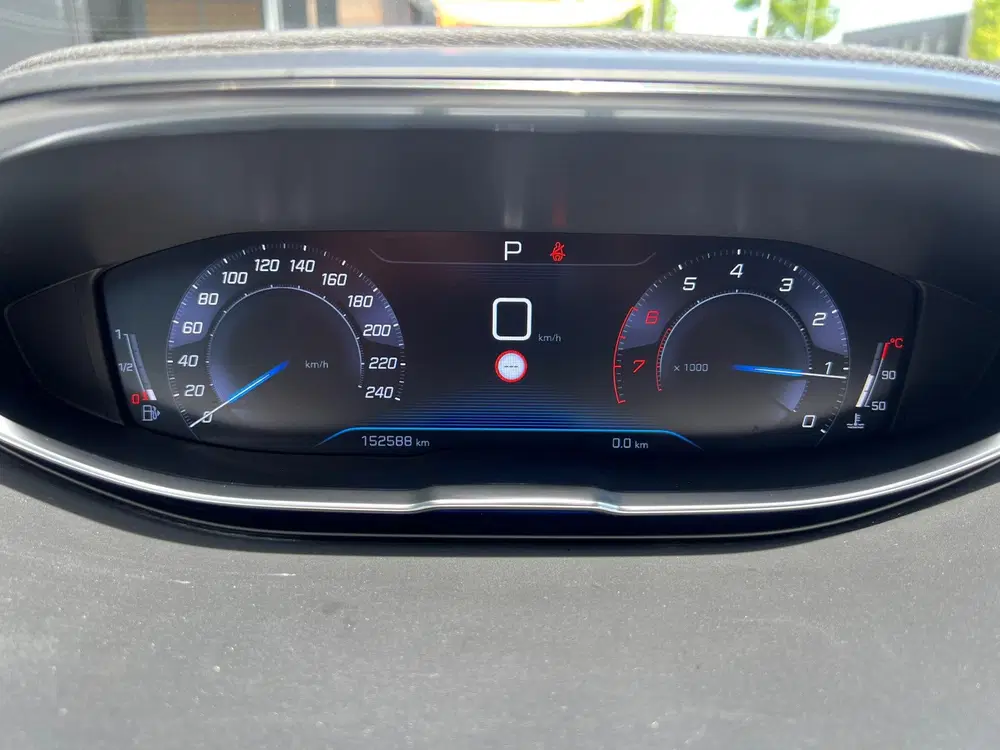 Peugeot 3008 1.2 Allure 2019 Automaat uit 2019, foto 12