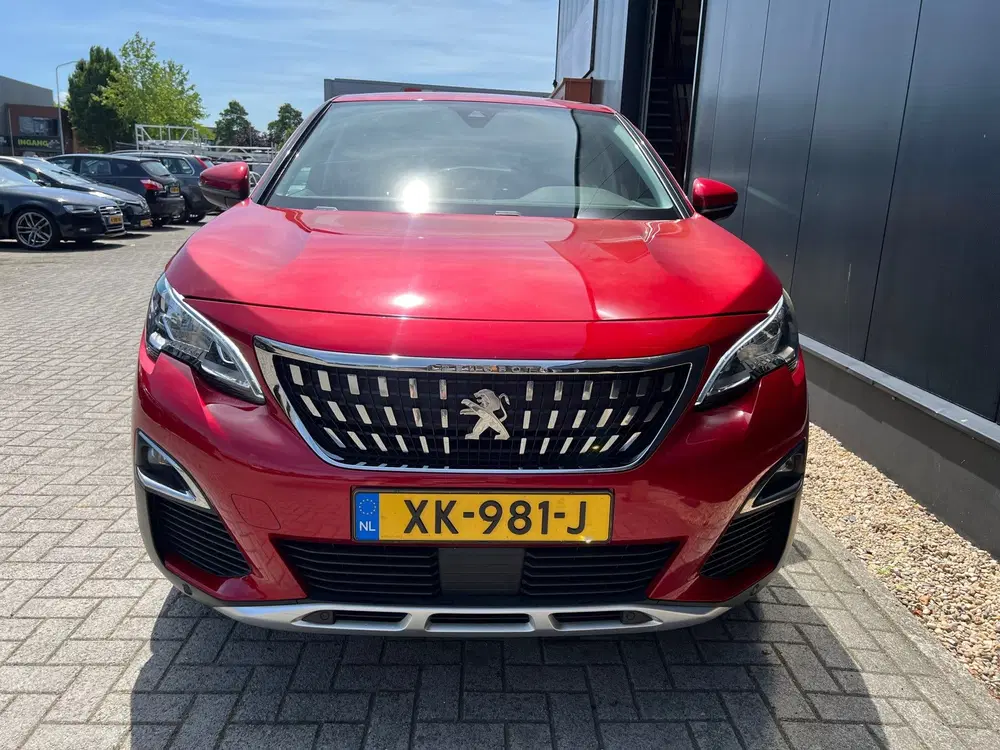 Peugeot 3008 1.2 Allure 2019 Automaat uit 2019, foto 4