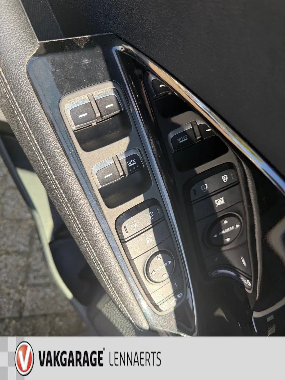 Kia Niro 1.6 GDi PHEV PLUG IN DynamicLine automaat uit 2021, foto 15
