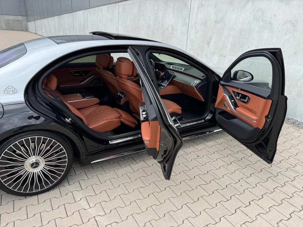 Mercedes-Benz S-Klasse 500L AMG Maybach S580 Chauffeurspak B uit 2020, foto 13