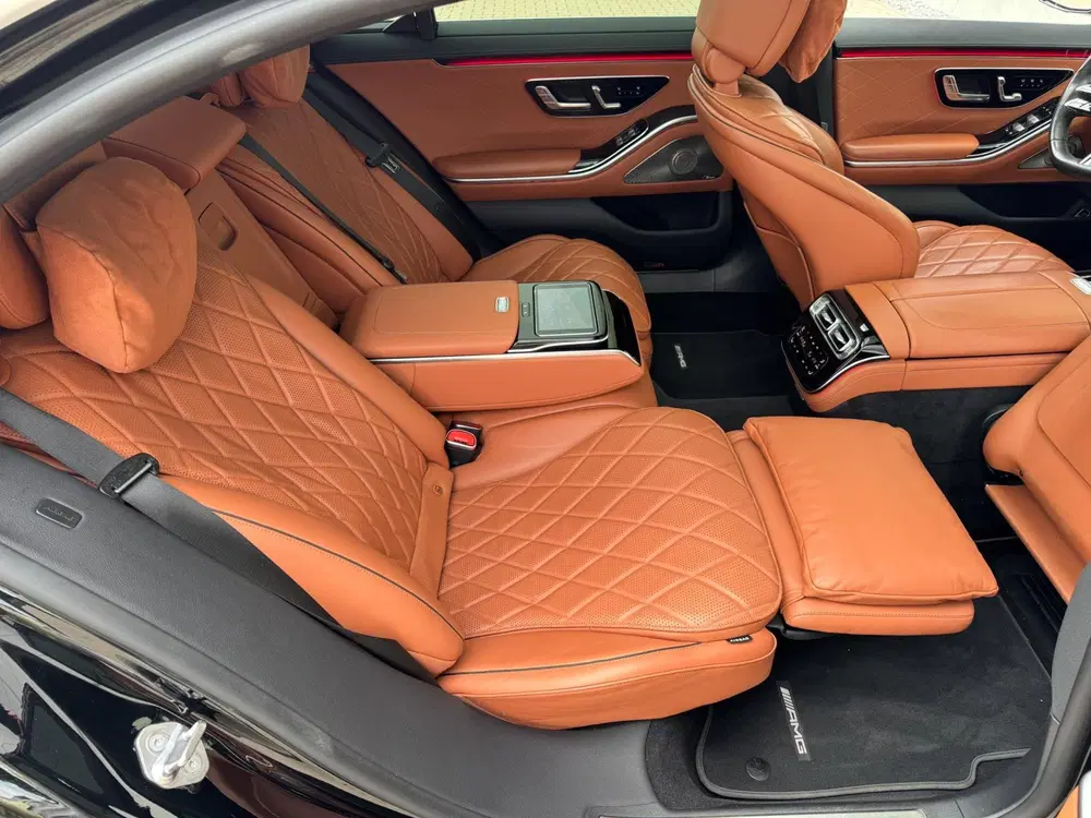 Mercedes-Benz S-Klasse 500L AMG Maybach S580 Chauffeurspak B uit 2020, foto 3