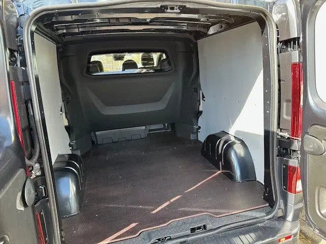 Renault Trafic 170PK L2H1 Extra DC DUBBEL CABINE uit 2024, foto 6