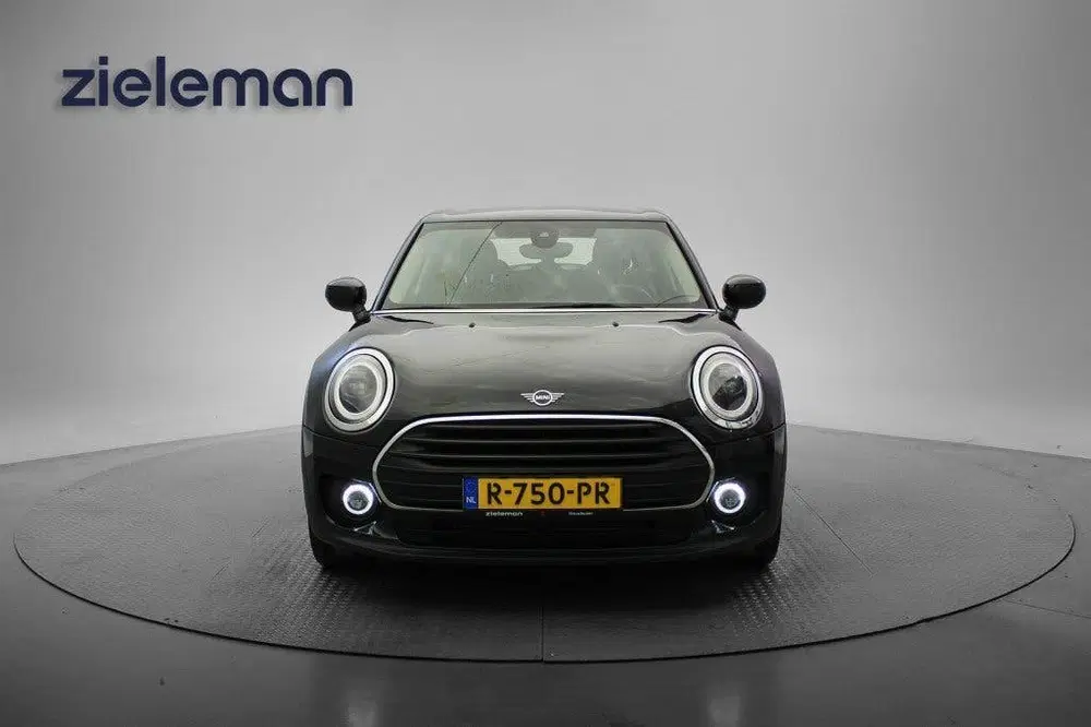 Mini Cooper 1.5 Business Edition Automaat uit 2023, foto 14