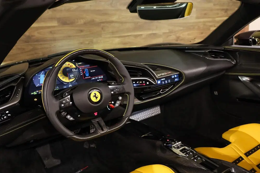 Ferrari SF90 Spider 4.0 V8 uit 2025, foto 3