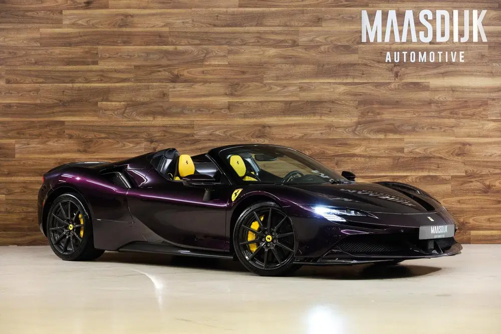 Ferrari SF90 Spider 4.0 V8 uit 2025, foto 5