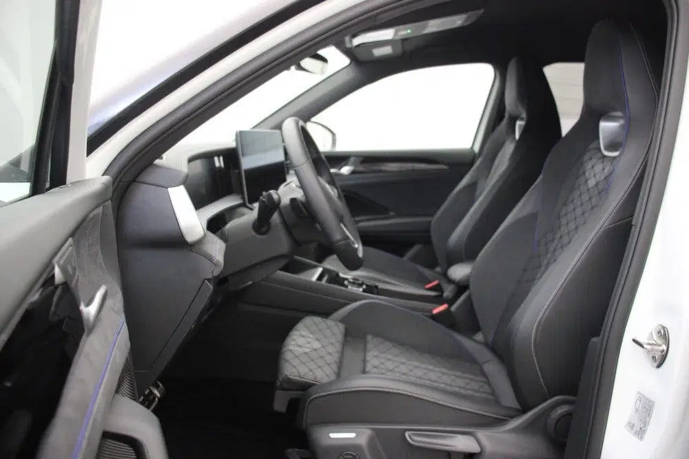 Volkswagen Tayron 1.5 eTSI R-Line Edition 7 Persoons Automaa uit 2025, foto 8