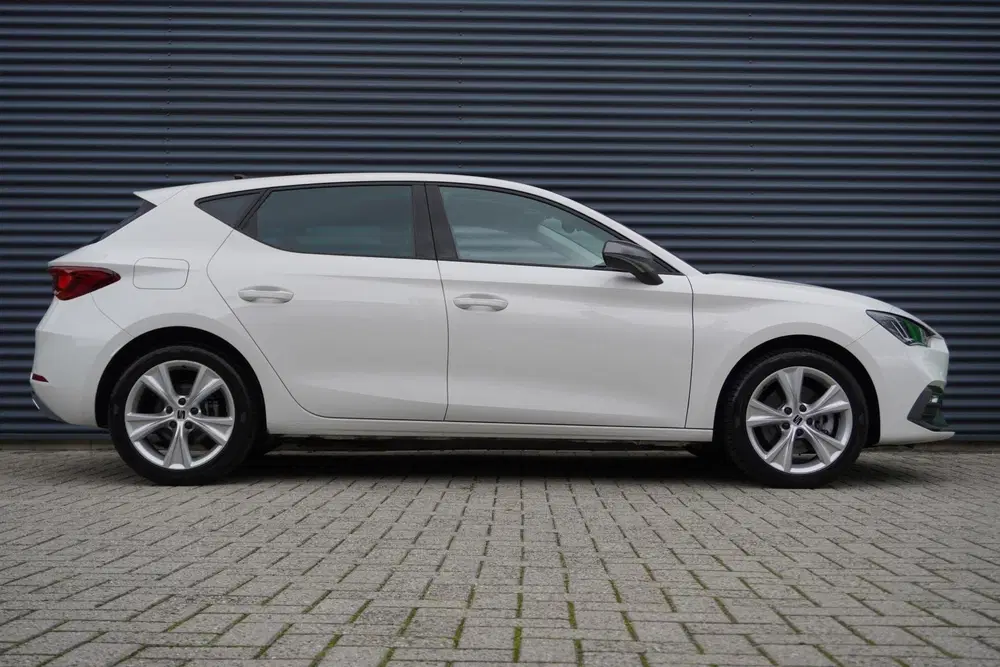 SEAT Leon 1.4 TSI eHybrid 204pk PHEV FR Business Int uit 2022, foto 3