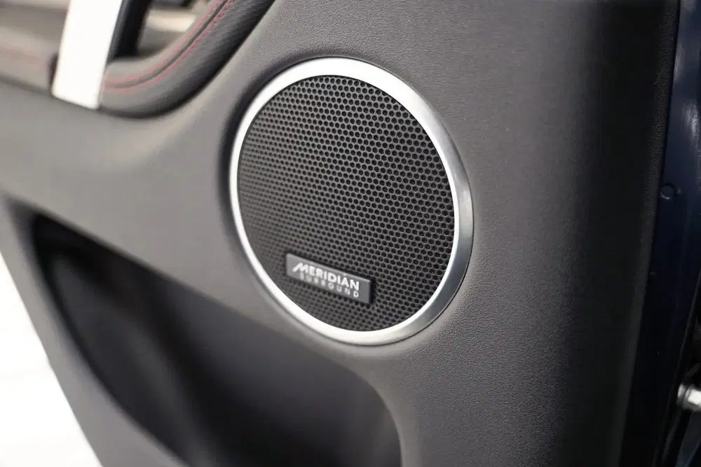 Land Rover Discovery Sport P300e PHEV AWD R-Dynamic SE [ Pan uit 2022, foto 10