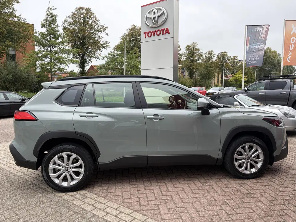 Toyota Corolla Cross Hybrid 140 Active uit 2025, foto 9