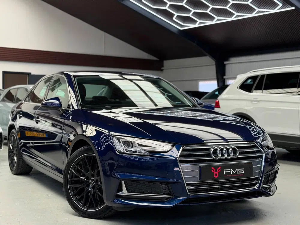 Audi A4 35 TFSI Sport Edition Automaat Bluetooth uit 2019