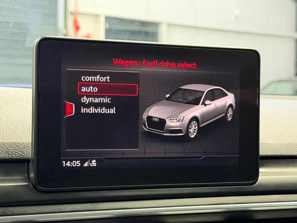 Audi A4 35 TFSI Sport Edition Automaat Bluetooth uit 2019, foto 11