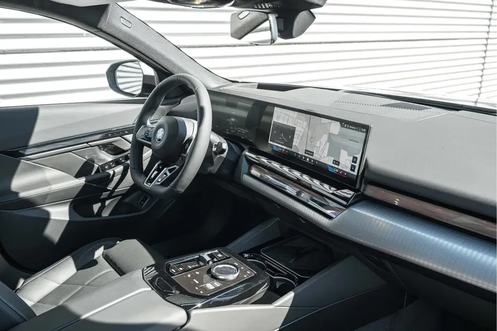 BMW i5 eDrive40 M Sport uit 2026, foto 14