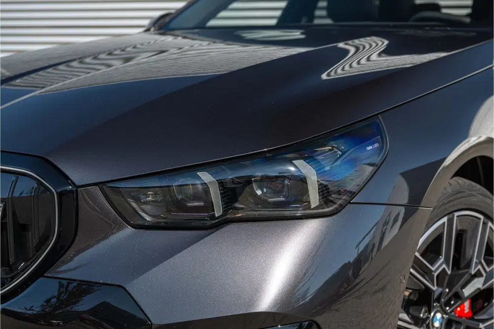 BMW i5 eDrive40 M Sport uit 2026, foto 7