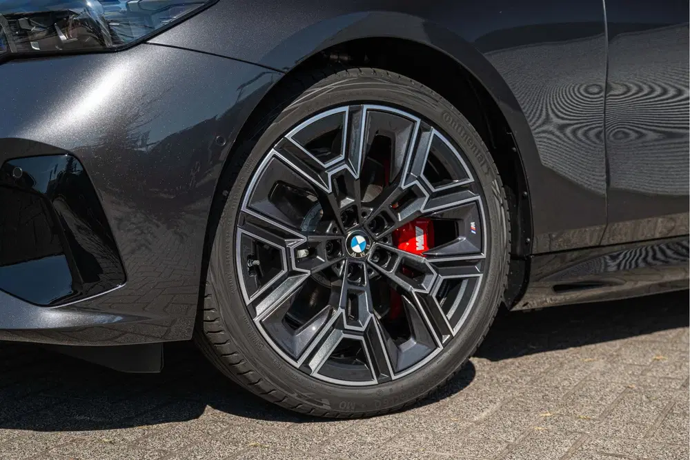 BMW i5 eDrive40 M Sport uit 2026, foto 8