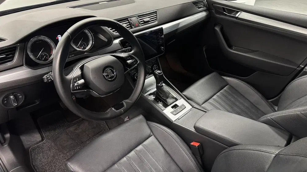 Skoda Superb 1.5 TSI ACT Business Edition ACC-LEER-NAV uit 2021, foto 15