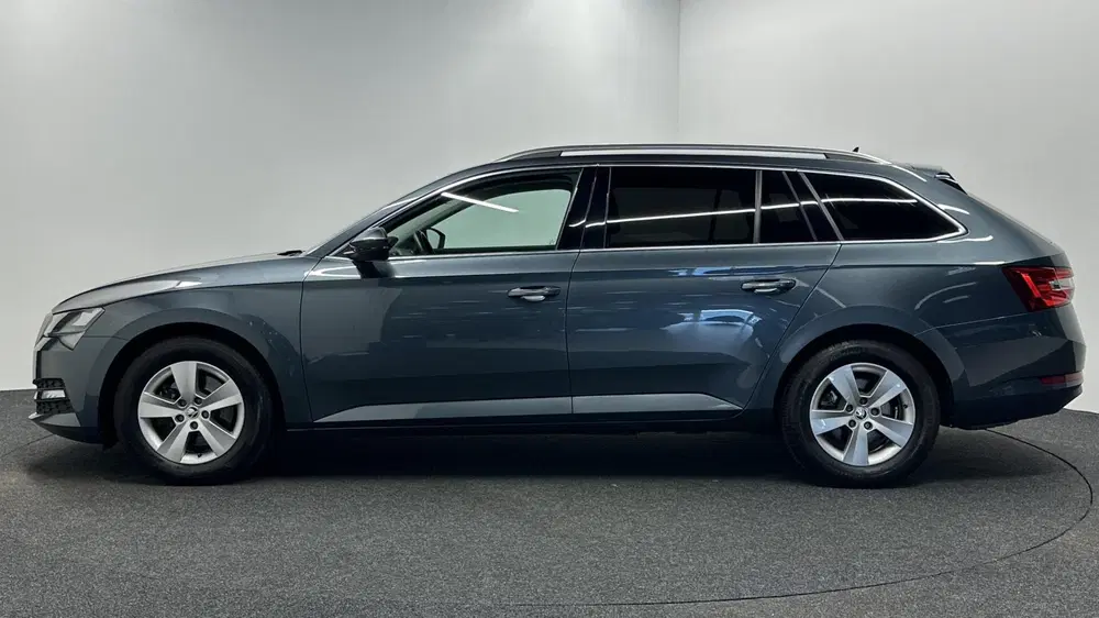Skoda Superb 1.5 TSI ACT Business Edition ACC-LEER-NAV uit 2021, foto 8