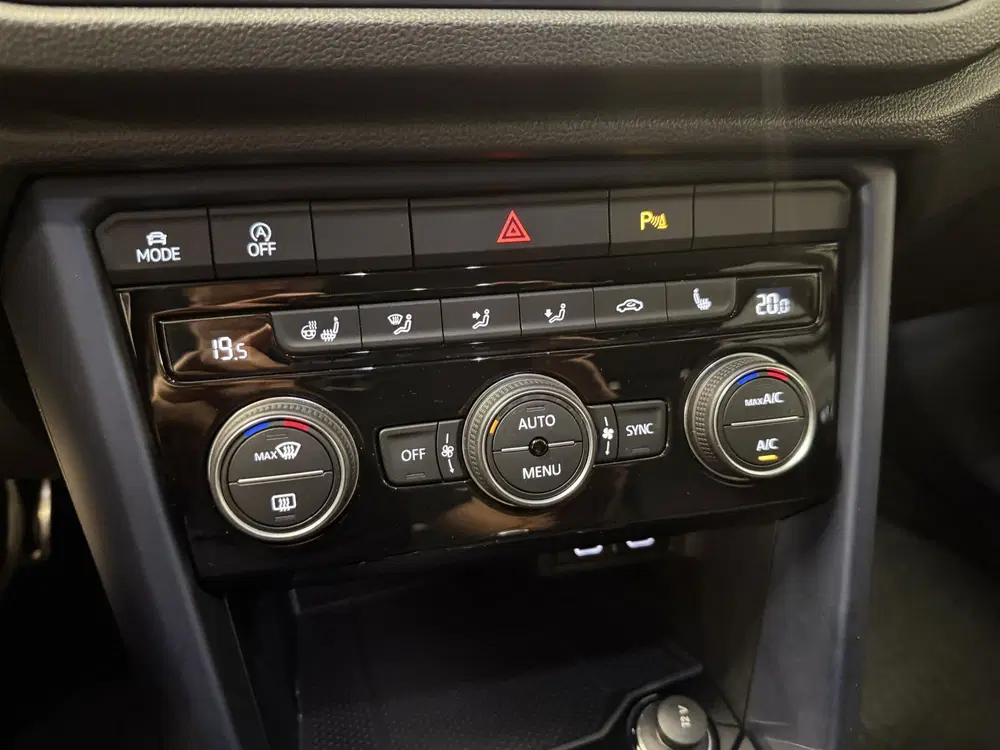 Volkswagen T-Roc 1.5 TSI Style Virt. uit 2021, foto 13