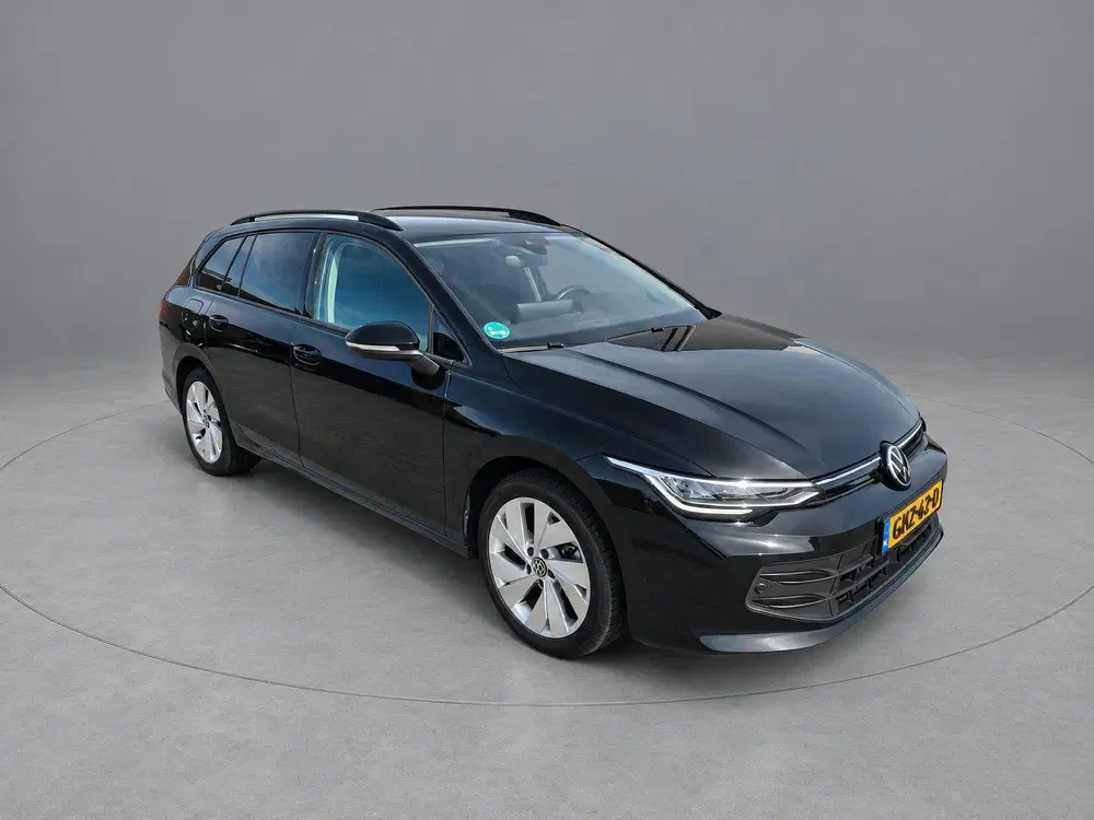 Volkswagen Golf 1.5 TSI Life Business uit 2024, foto 3