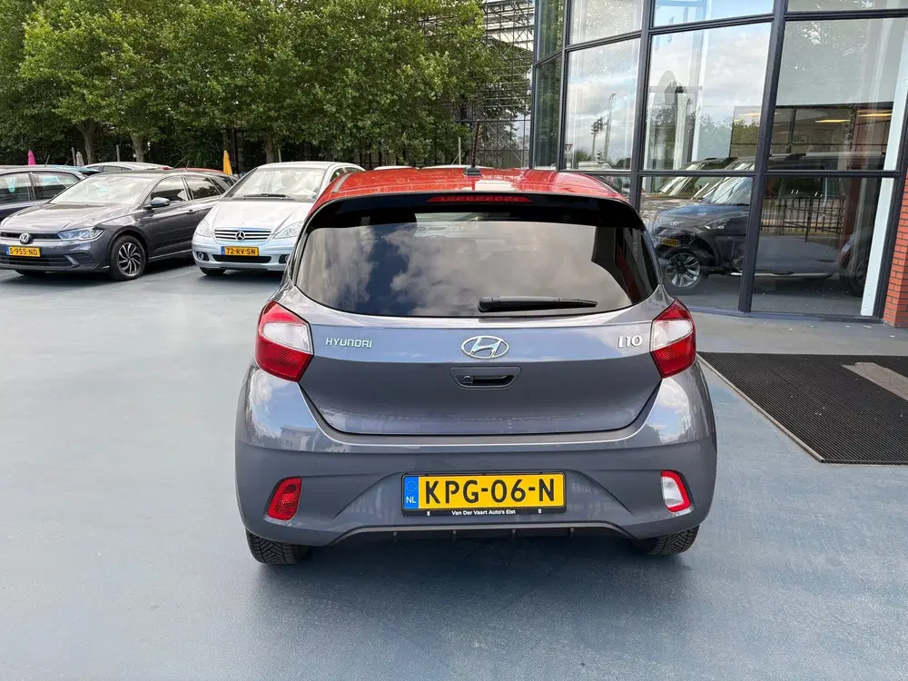 Hyundai i10 1.0 Comfort 5-zits LMV NAVI ACHTERUITRIJCA uit 2020, foto 4