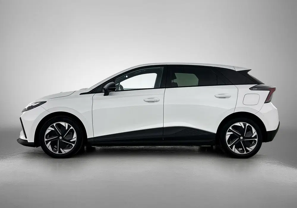 MG MG4 Long Range Luxury 64 kWh uit 2023, foto 2