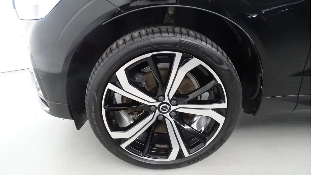 Volvo XC60 2.0 Recharge T6 AWD R-Design long range ac uit 2022, foto 10