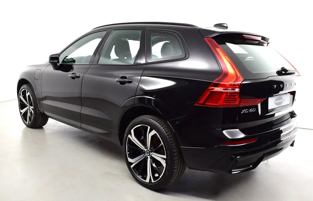 Volvo XC60 2.0 Recharge T6 AWD R-Design long range ac uit 2022, foto 13