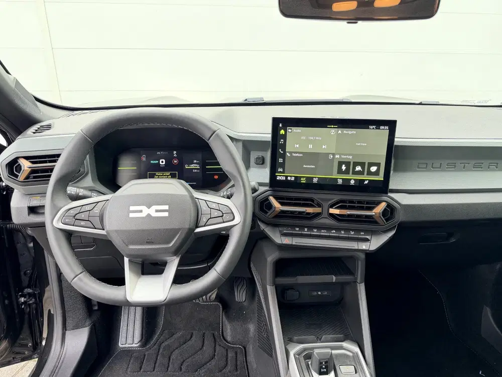 Dacia Duster 1.6 Hybrid 140 Journey uit 2026, foto 3