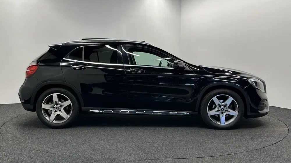 Mercedes-Benz GLA Mercedes GLA-klasse 180 Business Solution uit 2019, foto 9