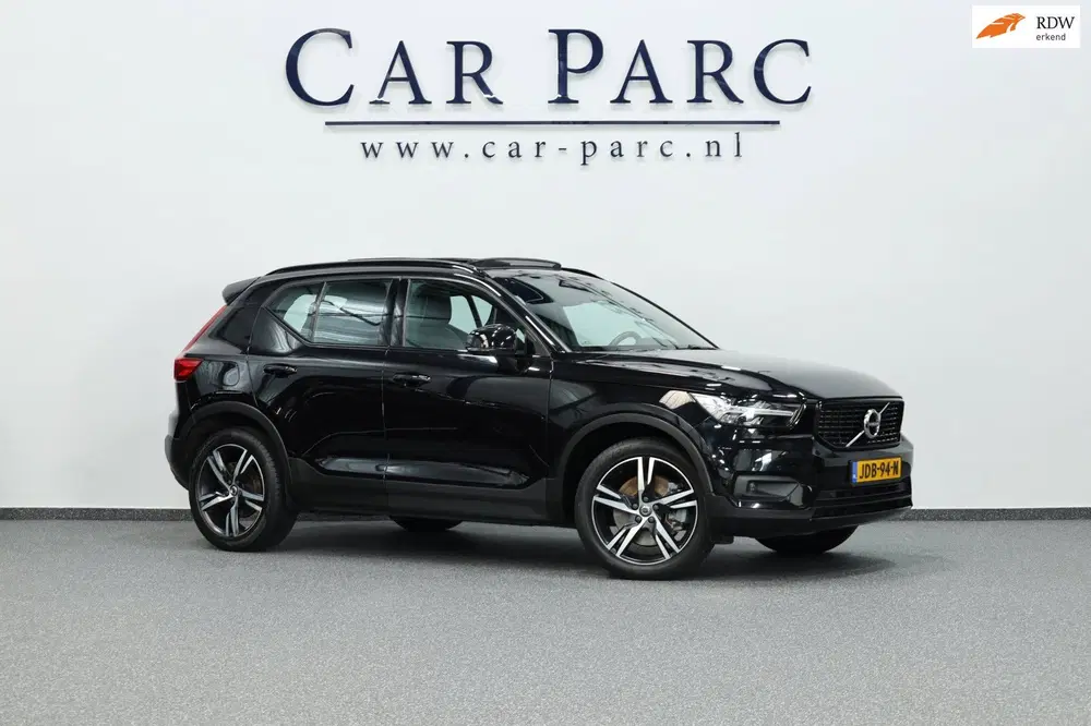 Volvo XC40 1.5 T5 Recharge R-line LED uit 2020
