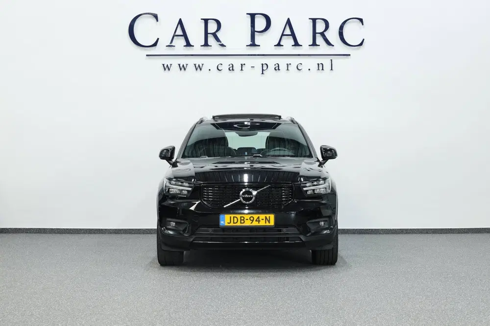 Volvo XC40 1.5 T5 Recharge R-line LED uit 2020, foto 3