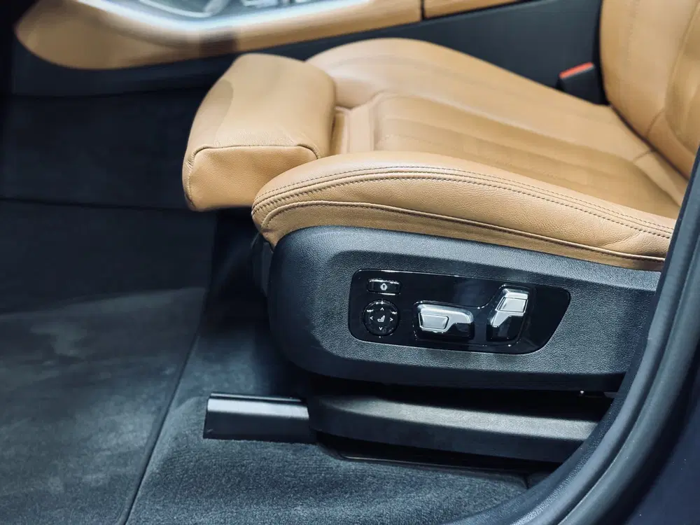 BMW X5 xDrive45e HighExe. M-Sport uit 2022, foto 13