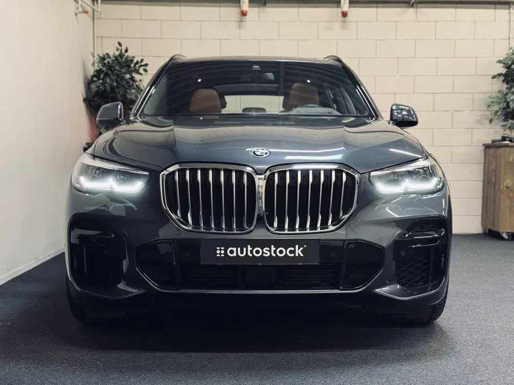 BMW X5 xDrive45e HighExe. M-Sport uit 2022, foto 8
