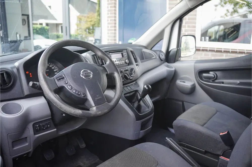 Nissan NV200 1.6 Benzine uit 2019, foto 5