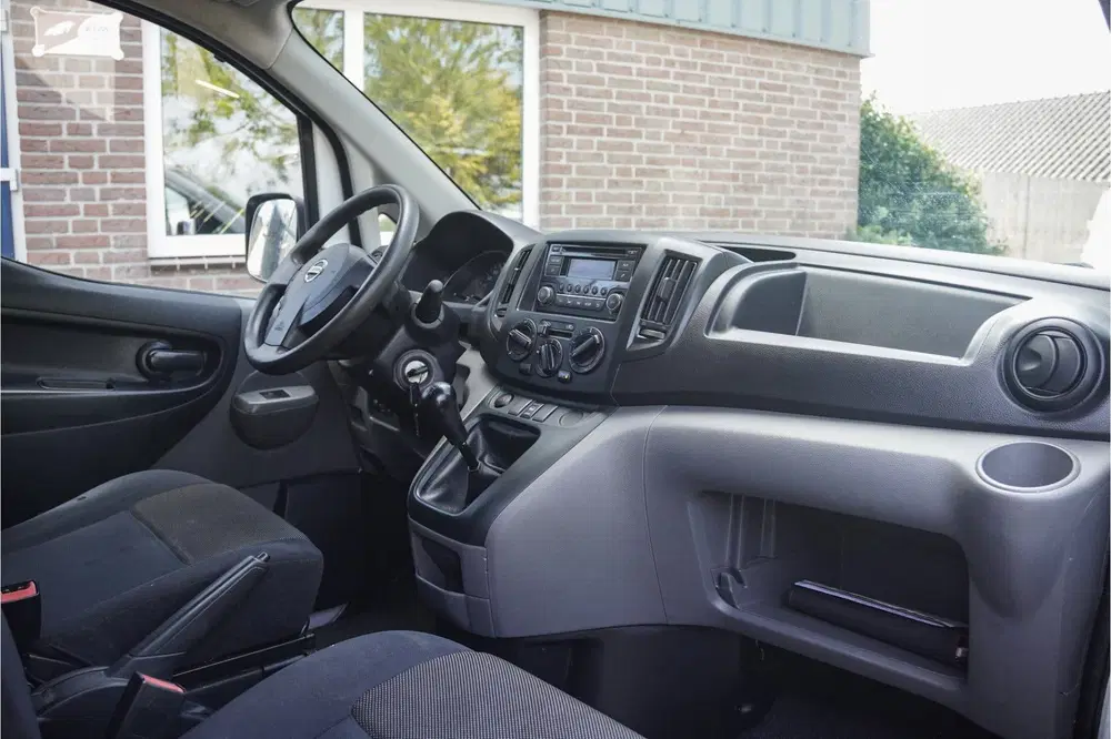 Nissan NV200 1.6 Benzine uit 2019, foto 6