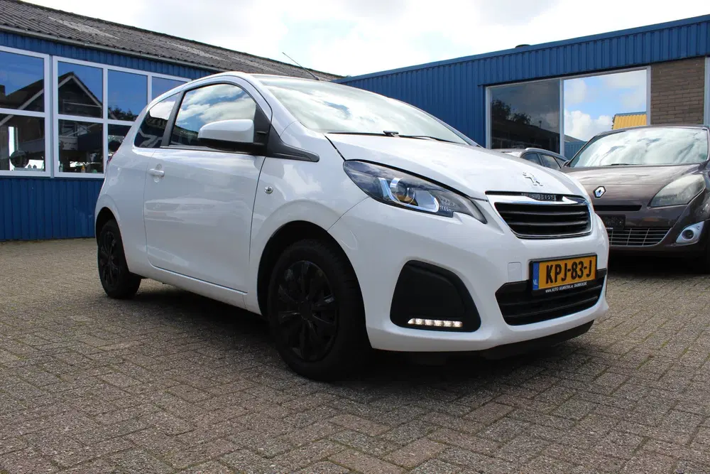 Peugeot 108 1.0i "Active" Airco uit 2020, foto 12
