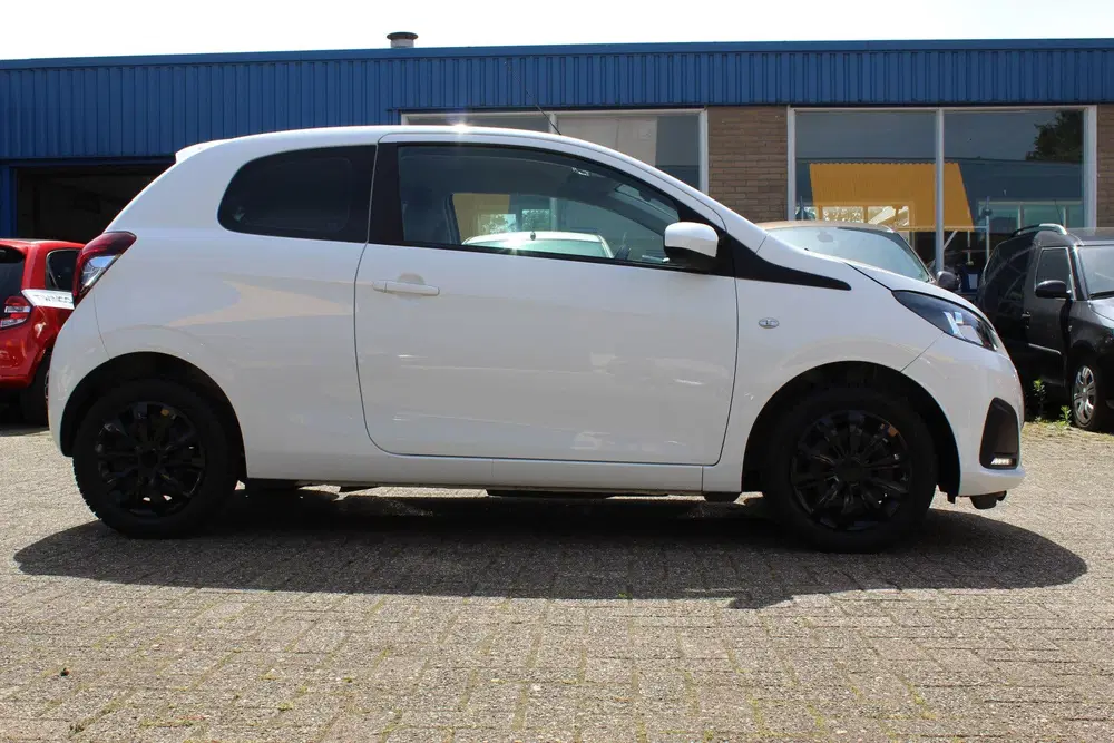 Peugeot 108 1.0i "Active" Airco uit 2020, foto 15