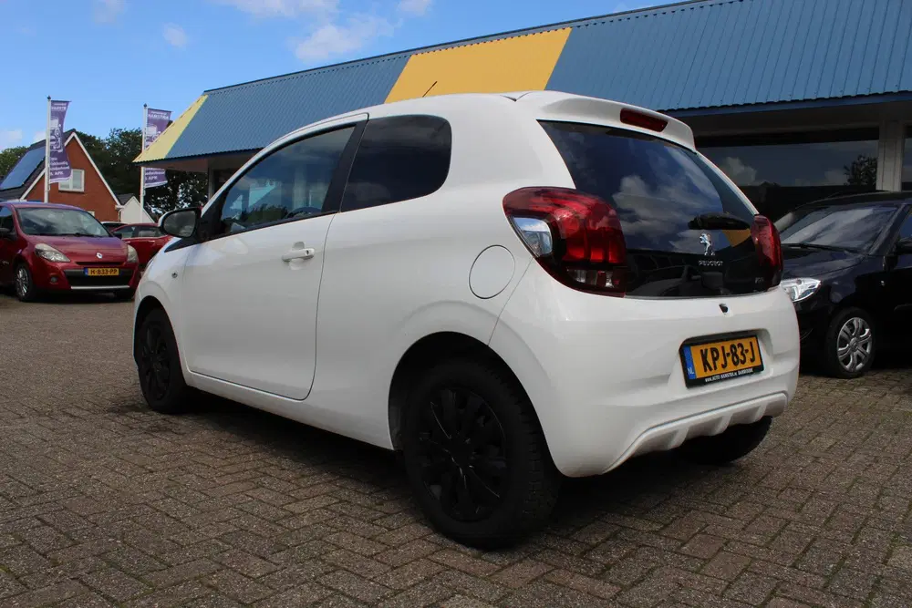 Peugeot 108 1.0i "Active" Airco uit 2020, foto 6