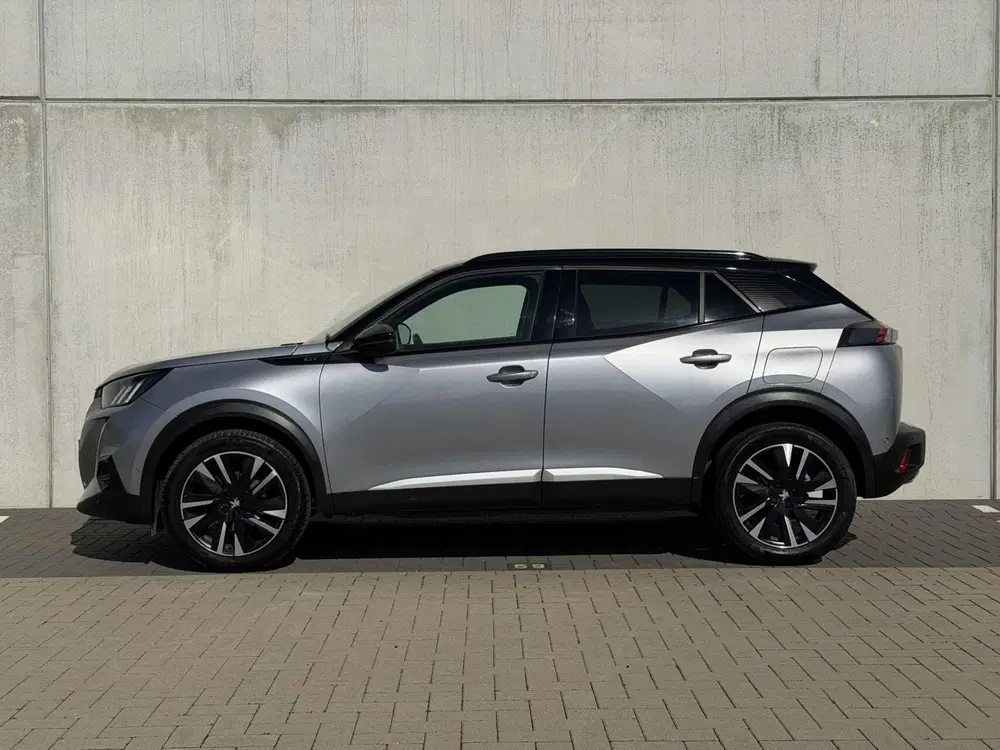 Peugeot 2008 1.2 PureTech GT uit 2022, foto 4