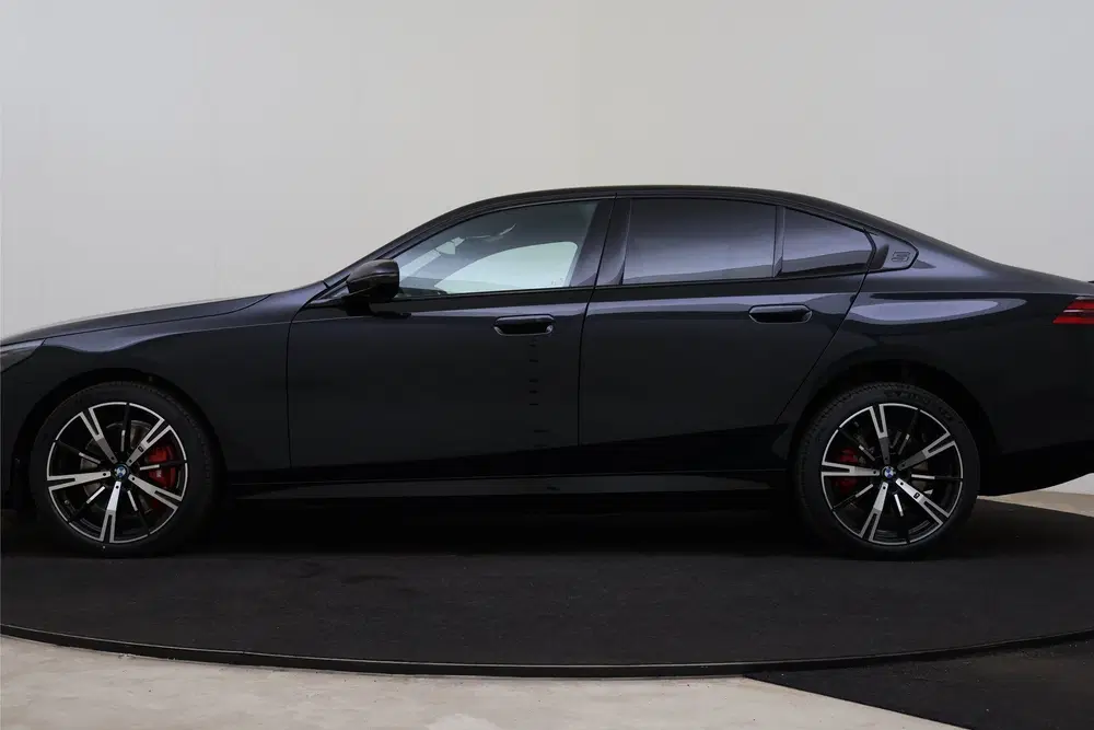 BMW i5 eDrive40 M Sport uit 2026, foto 14
